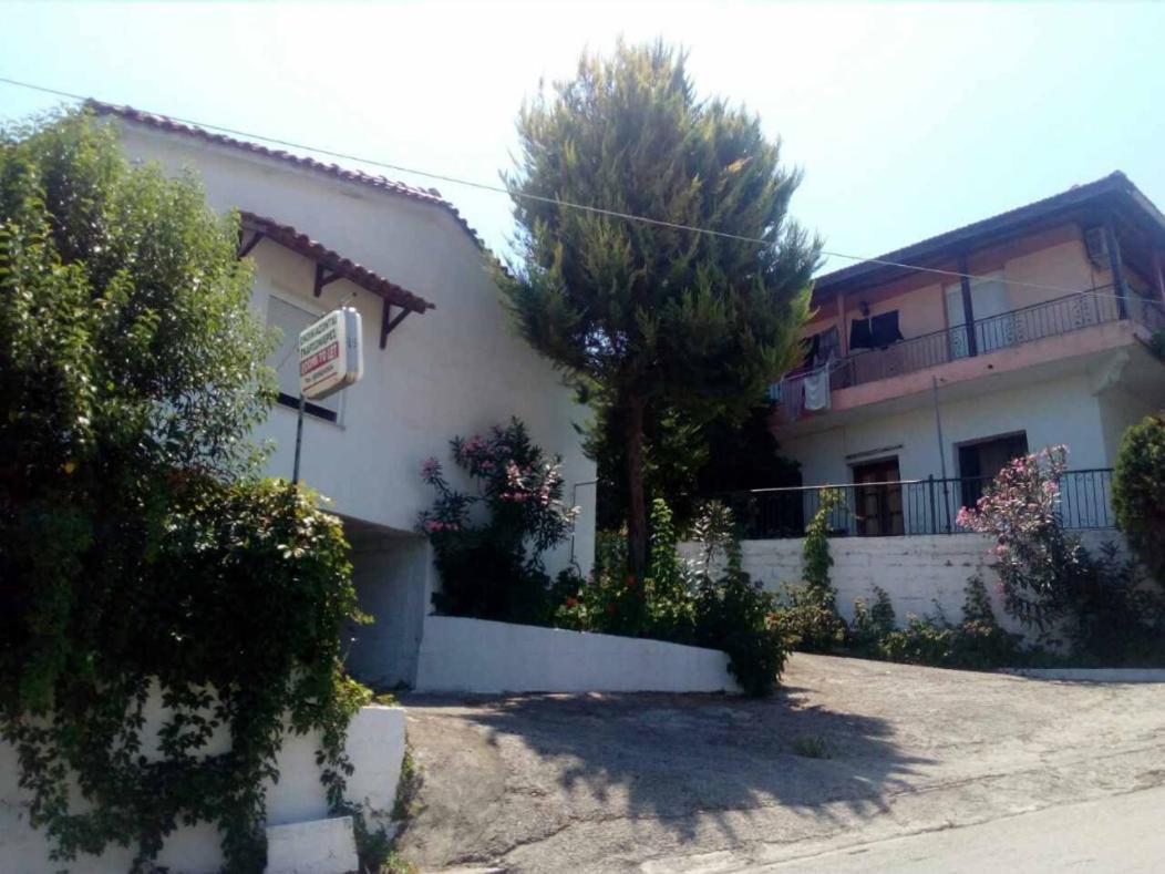 Ilias Appartements Tsaprounis Ellinika  Exterior foto