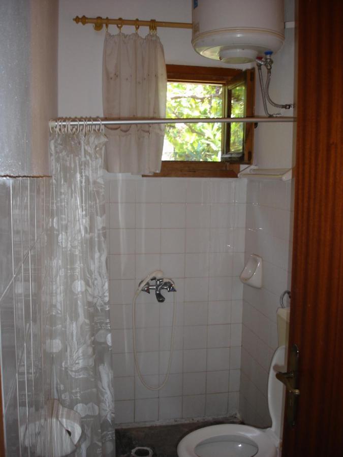 Ilias Appartements Tsaprounis Ellinika  Exterior foto