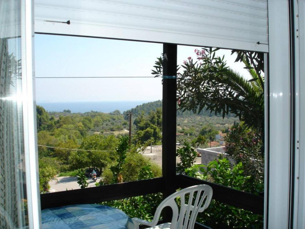 Ilias Appartements Tsaprounis Ellinika  Exterior foto